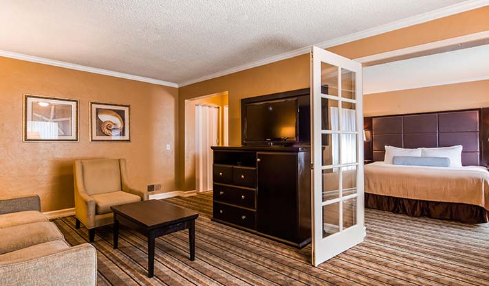 King Family Suite available at Hotel Best Western Carmel's Town House Lodge
