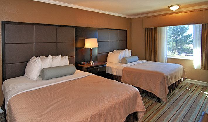 Two Queen Bed Room in Best Western Carmel's Town House Lodge Hotel